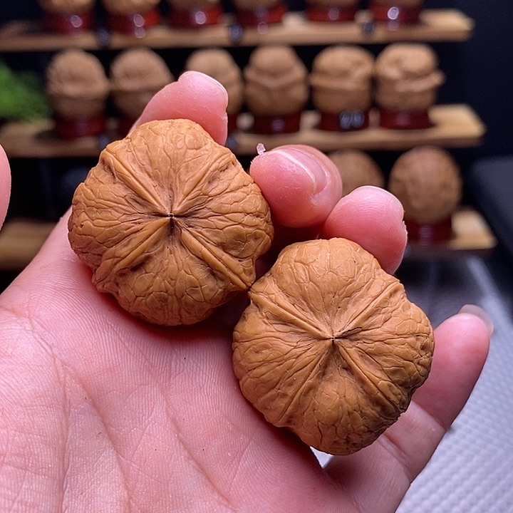 文玩核桃把件萌萌包四棱6