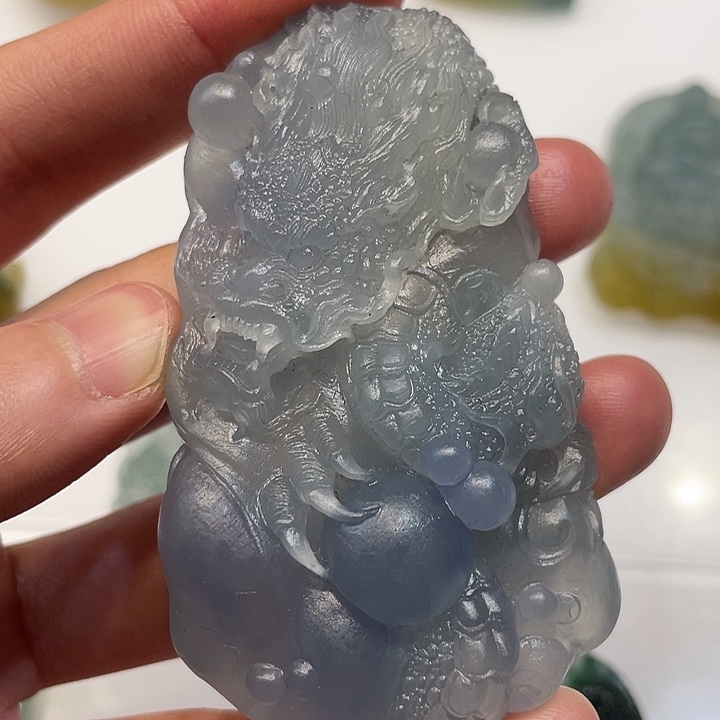 定制翡翠未镶嵌挂件