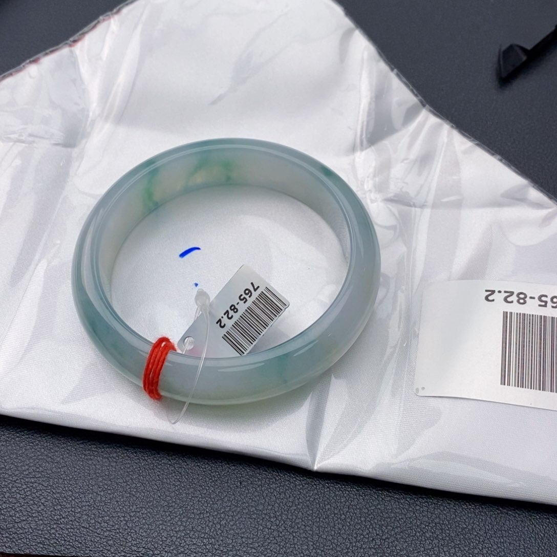 翡翠手镯未镶嵌58冰飘花