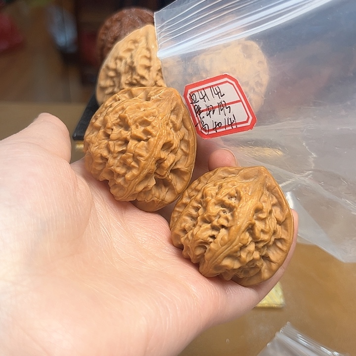 把件文玩核桃俩**克马蹄微修