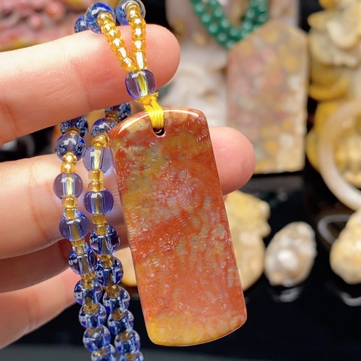 硅化珊瑚（珊瑚玉）未镶嵌手镯