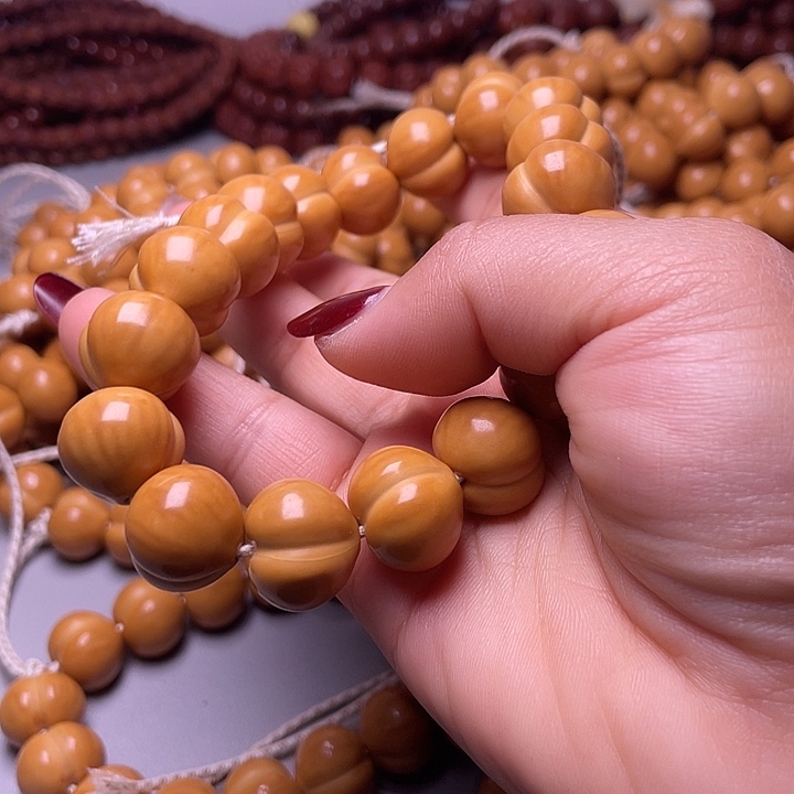 国***强猴头核桃手串16尺寸镜面柯基屁桃手持全品无暇