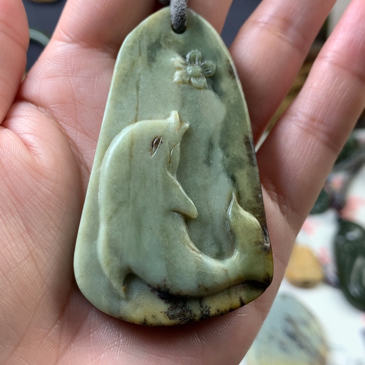 岫岩河磨玉（透闪石质玉）挂件未镶嵌