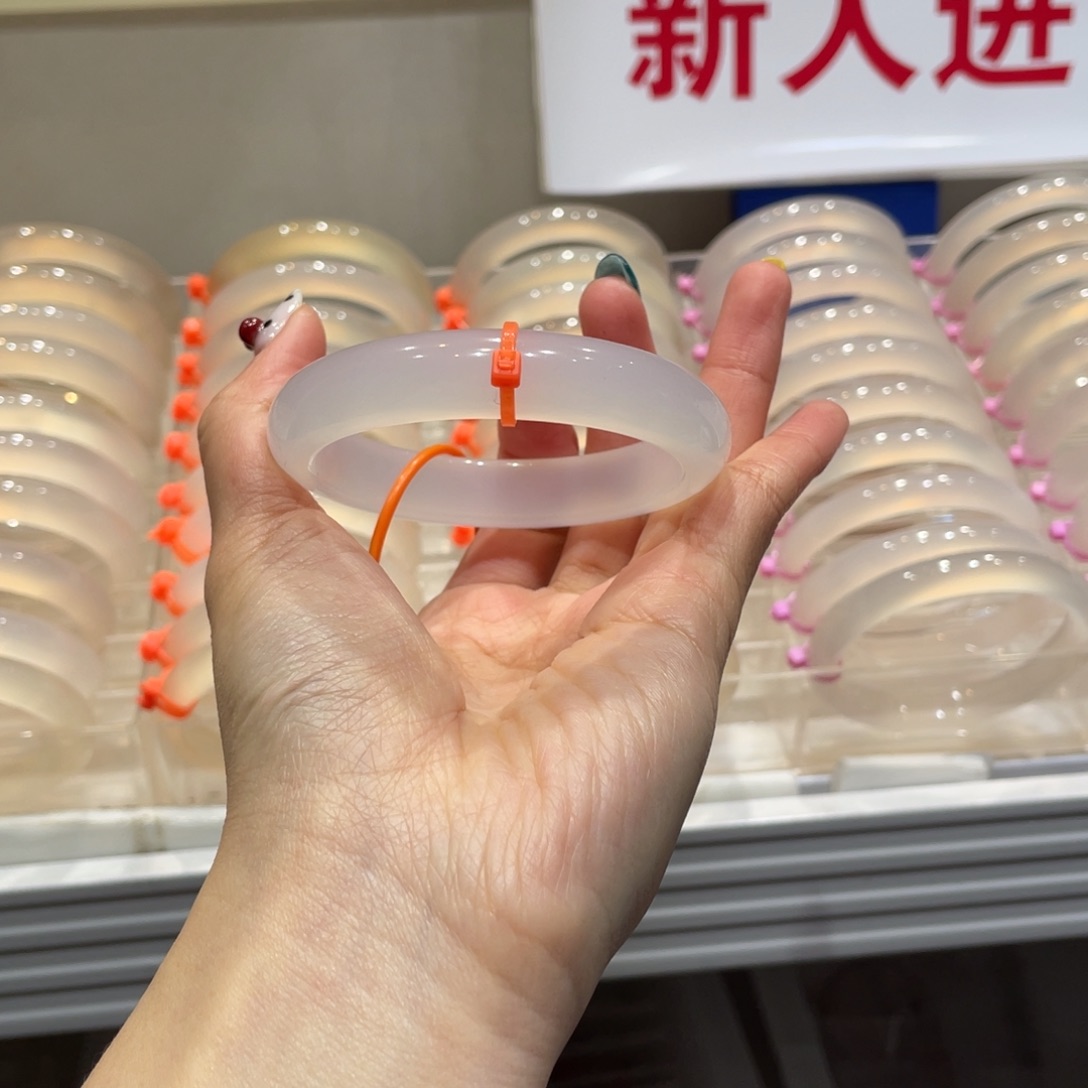 凄***汐玛瑙/玉髓未镶嵌手镯@定向白月光@【56】