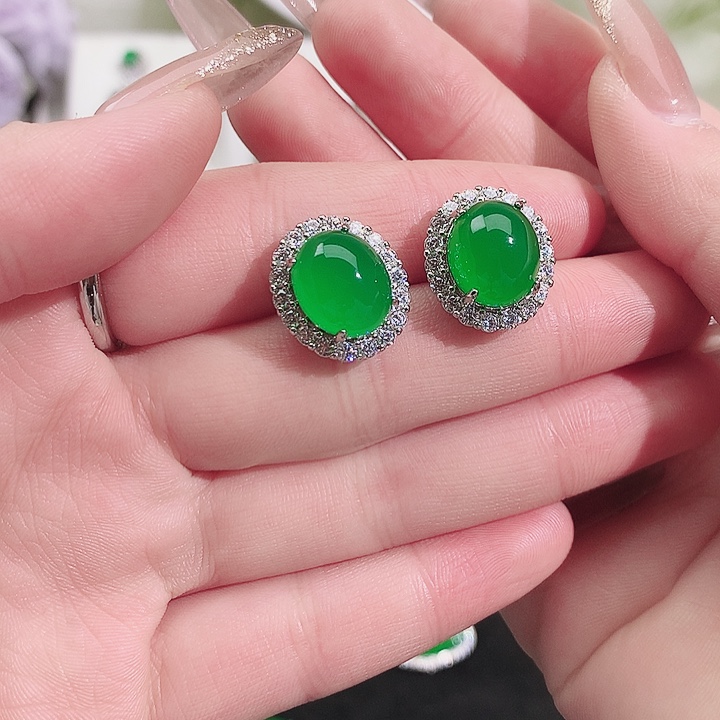 用***0玛瑙/玉髓未镶嵌耳钉纯天然珠宝玉石正品鸽子蛋耳钉银