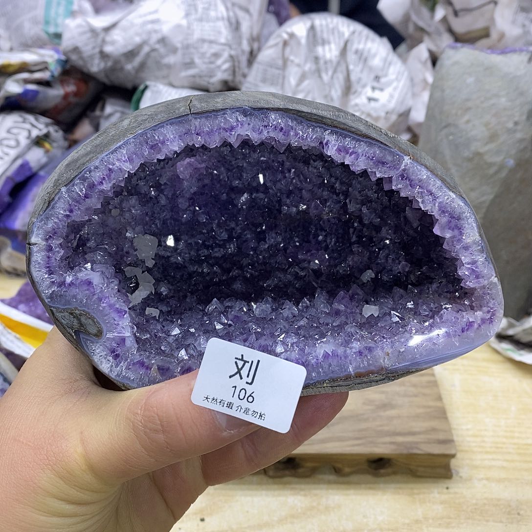 未镶嵌珠宝半成品水晶