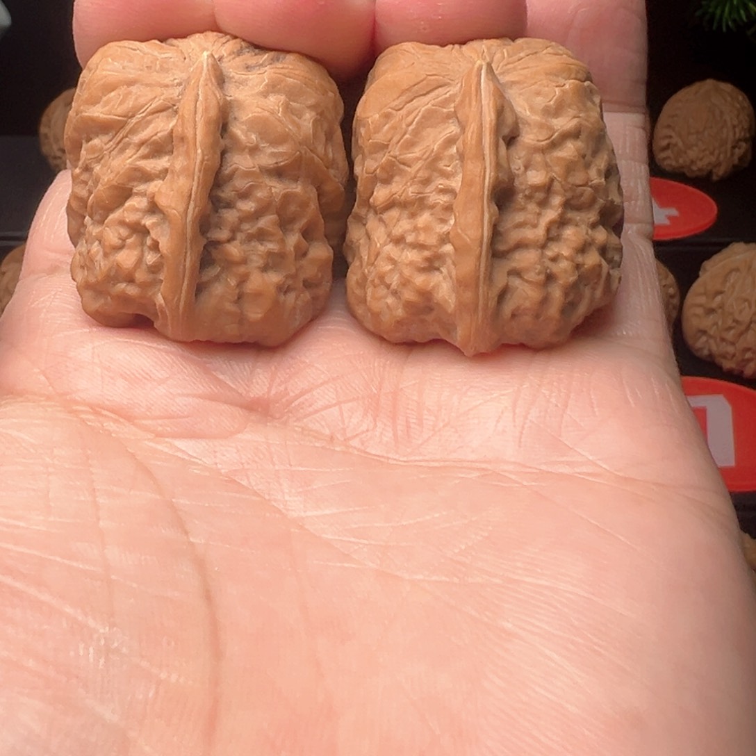 桃核把件一帆风顺