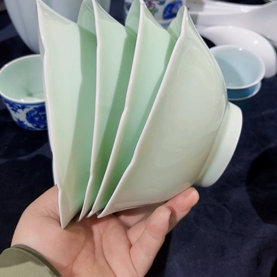 陶摆件景德镇瓷器精品葵口面碗