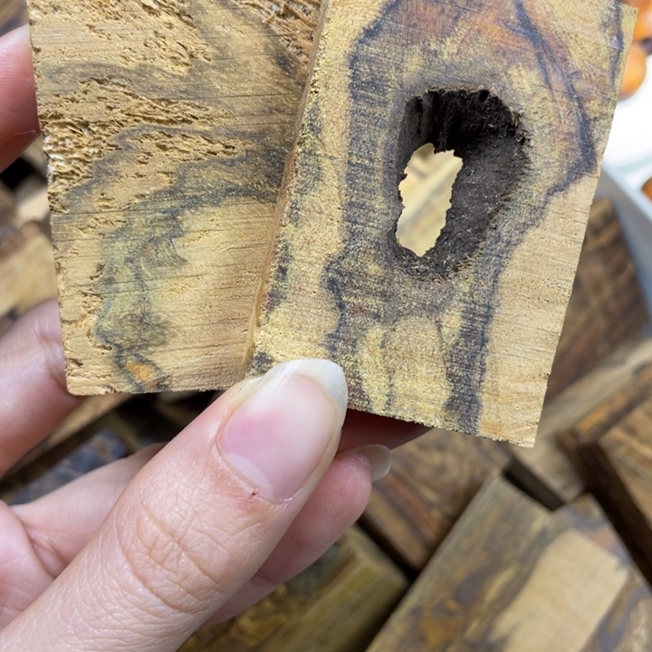 贡木手串/手链瑕疵的