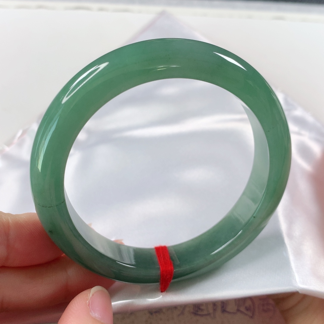 未镶嵌手镯翡翠  需包容裂纹204