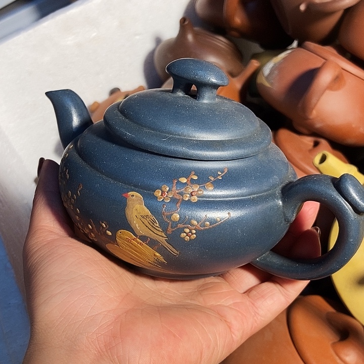 手工制作宜兴紫砂茶壶