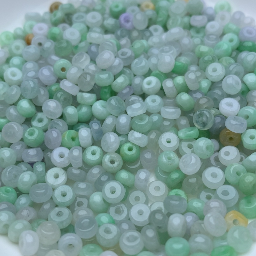 【闪购商品】翡翠手链未镶嵌卡2.5x4.3冰三彩80颗