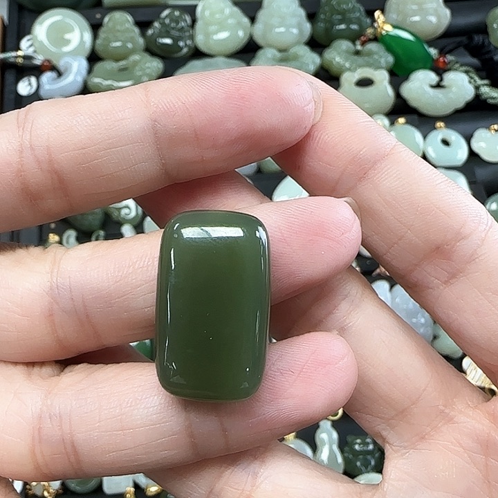 和田玉未镶嵌吊坠(不含链)