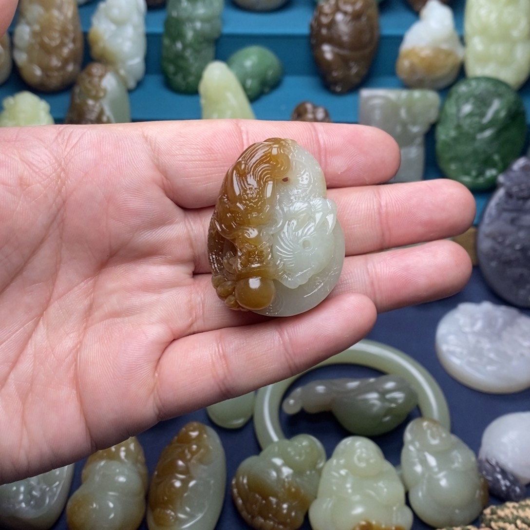 【闪购商品】和田玉颈饰未镶嵌