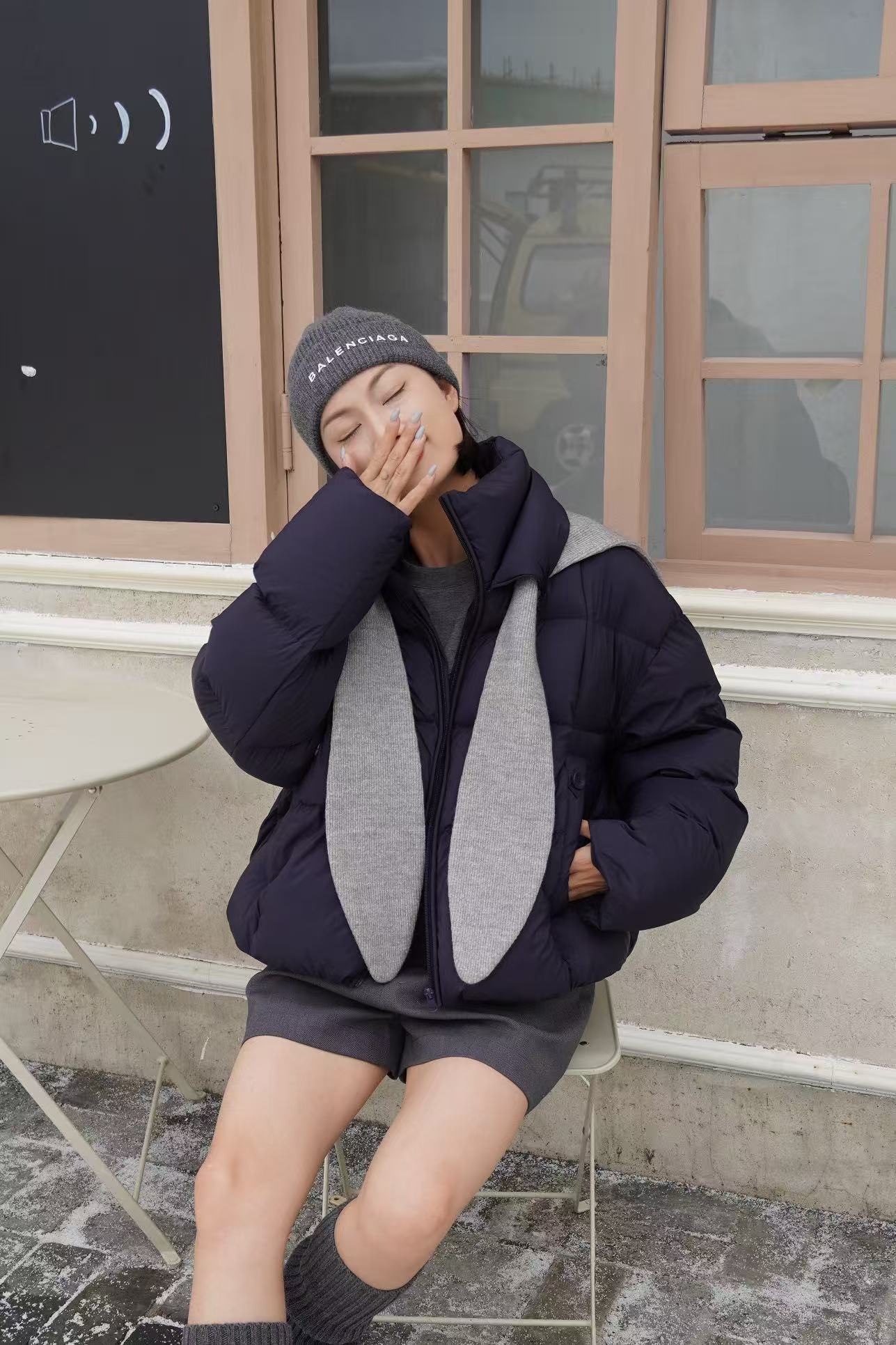 女款时尚保暖羽绒休闲披肩可拆卸