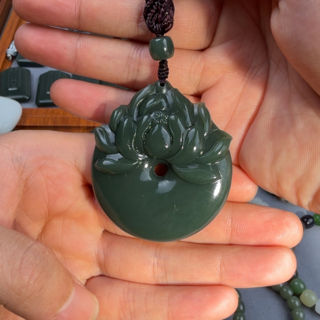 和田玉手链未镶嵌夏***と