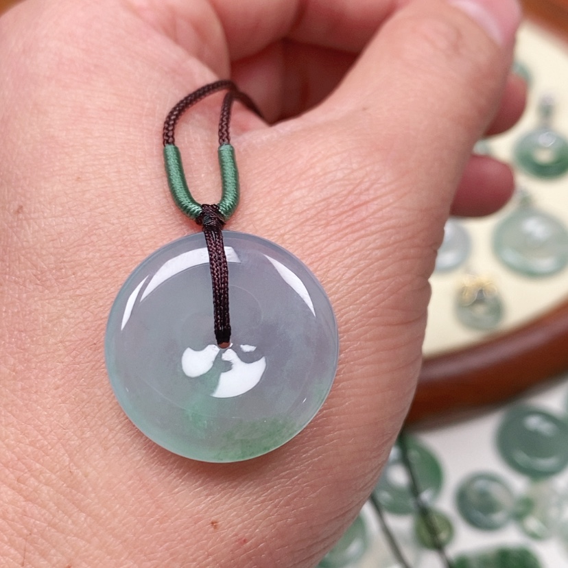 【闪购商品】翡翠吊坠(不含链)未镶嵌嘉*妈