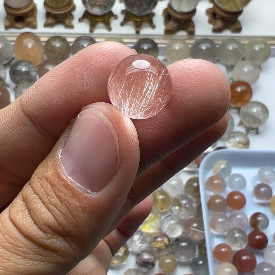 快***狗水晶未镶嵌珠宝半成品兔毛球