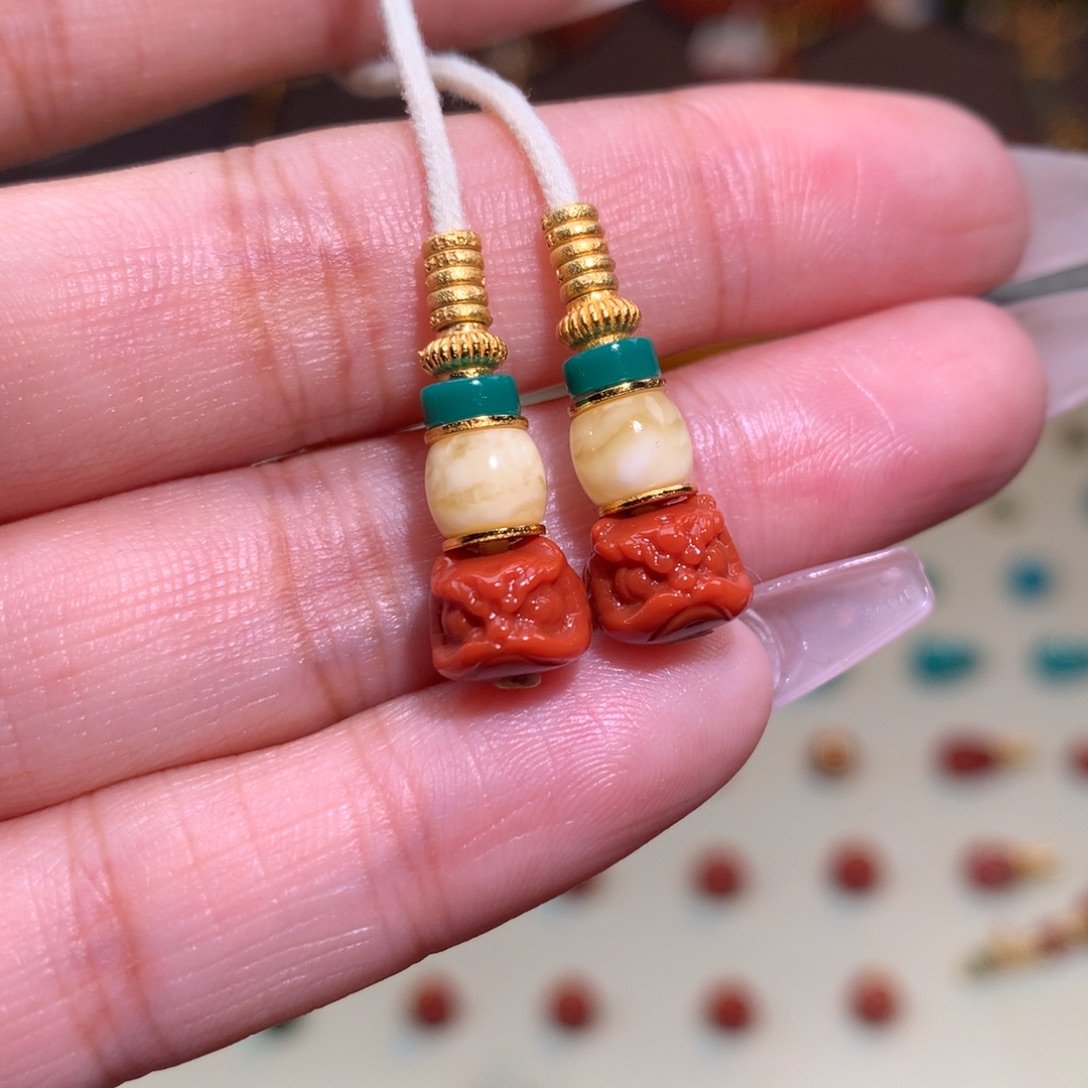 南红玛瑙未镶嵌颈饰