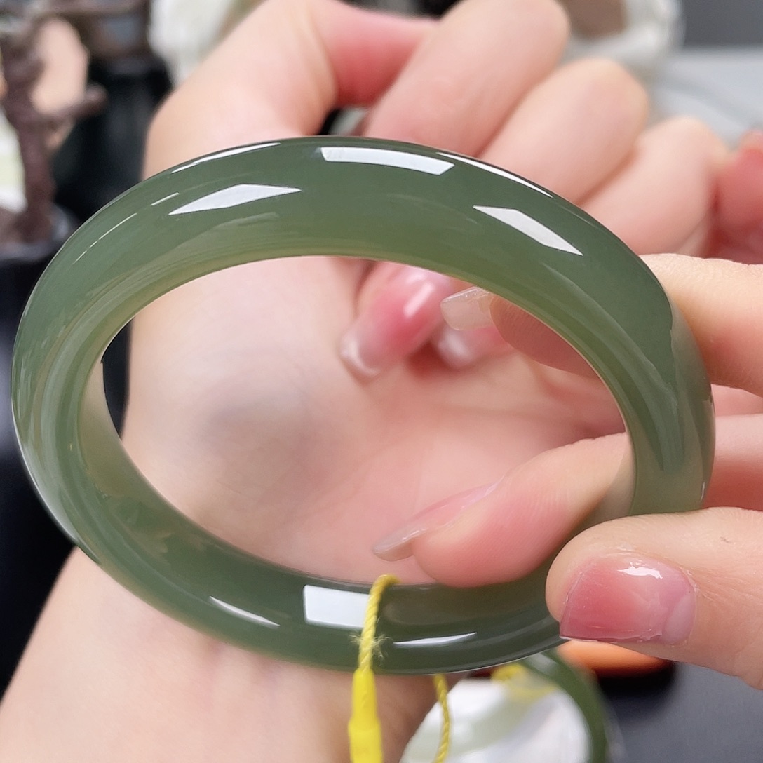 和田玉手镯5758未镶嵌