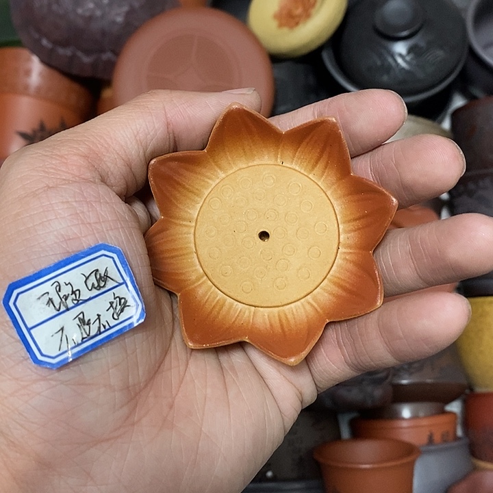 紫砂茶杯瑕疵不退不换