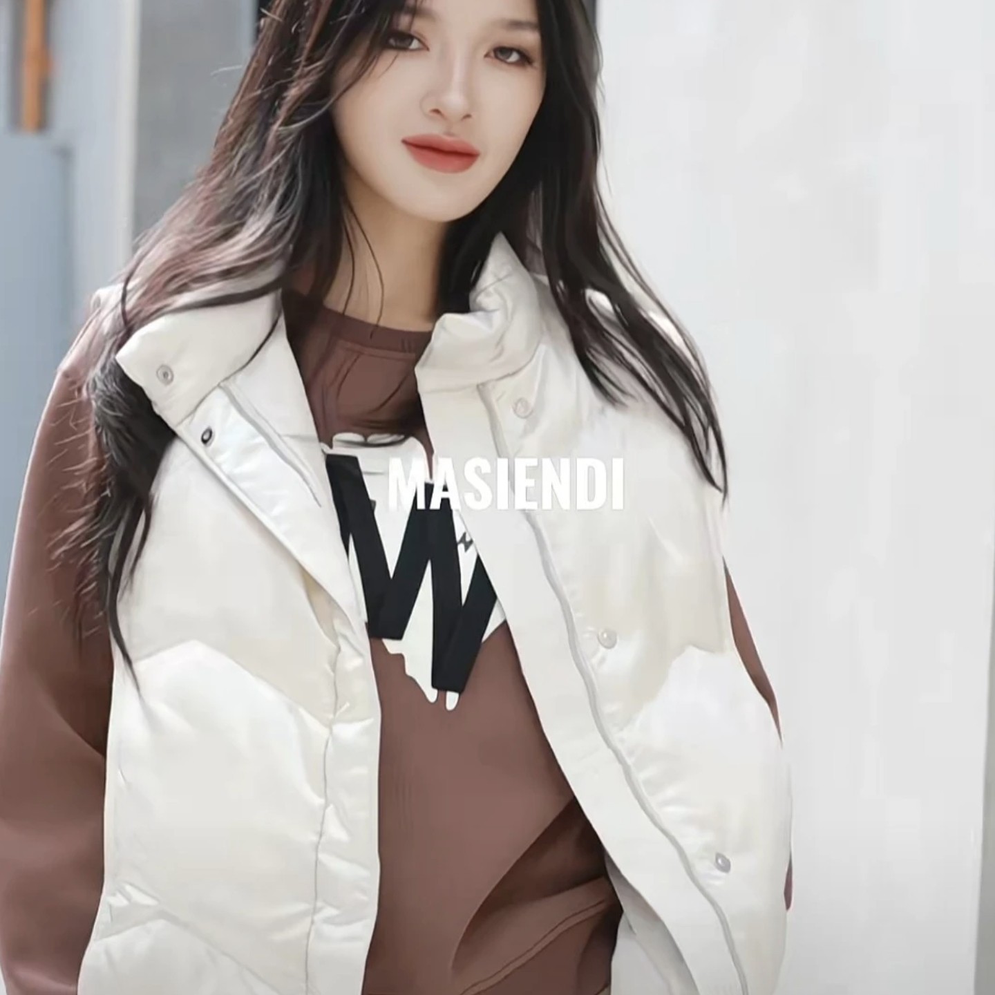 玛丝恩迪新款秋冬厚款马甲
