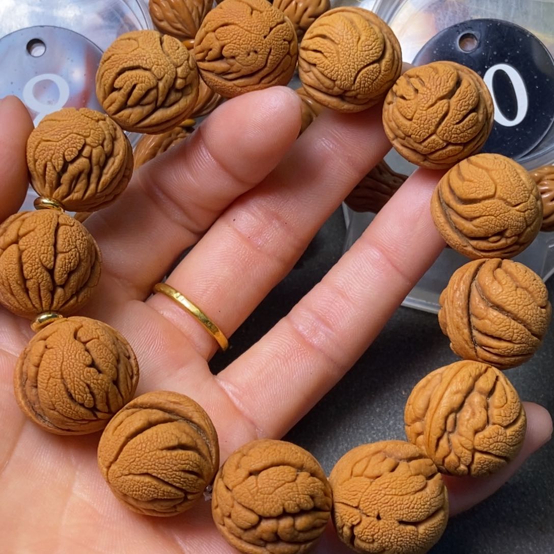 吊坠桃核陕西秦岭山桃核