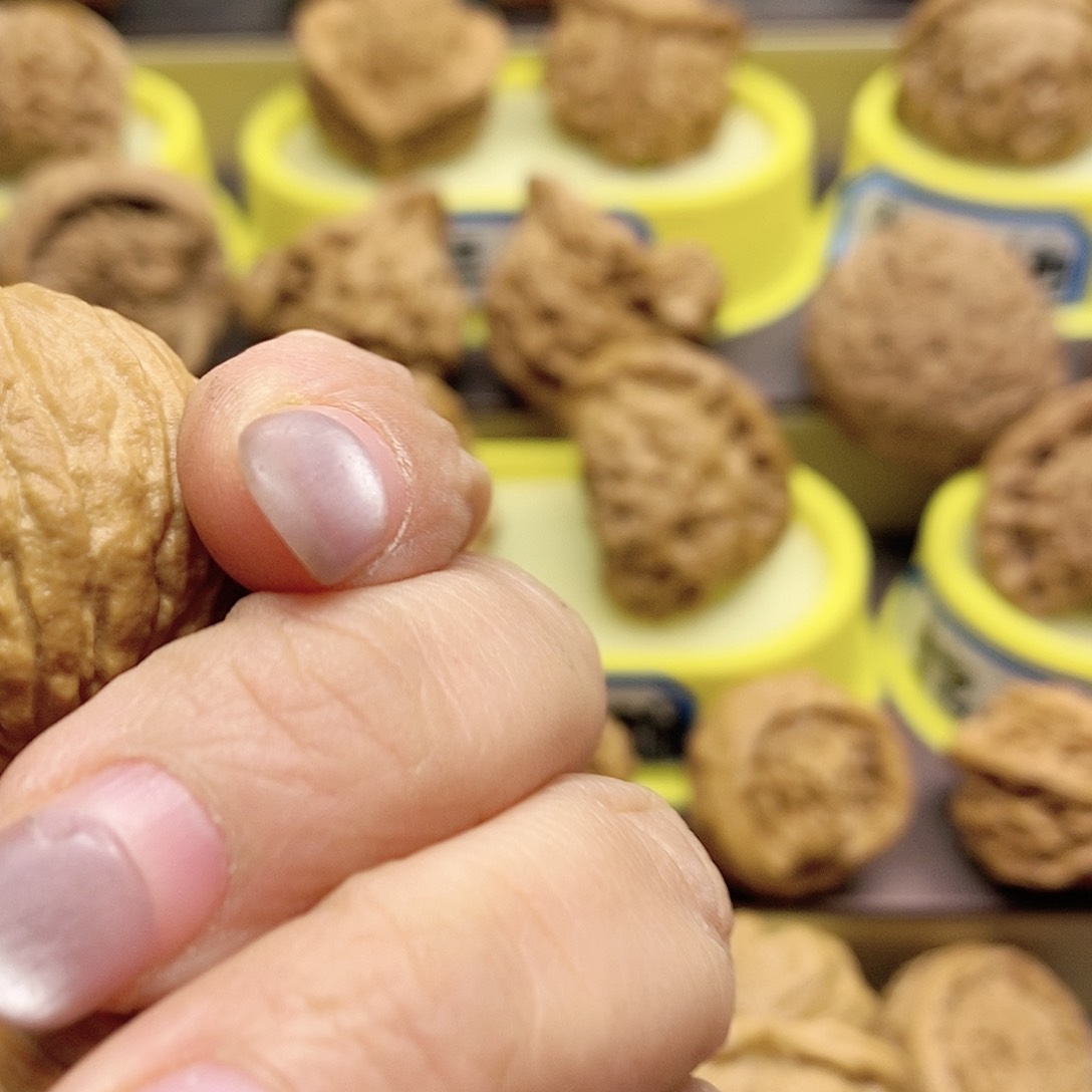 文玩核桃吊坠3****2金丝猴头