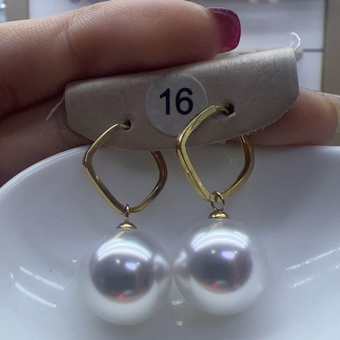 淡水珍珠耳饰18K金镶嵌