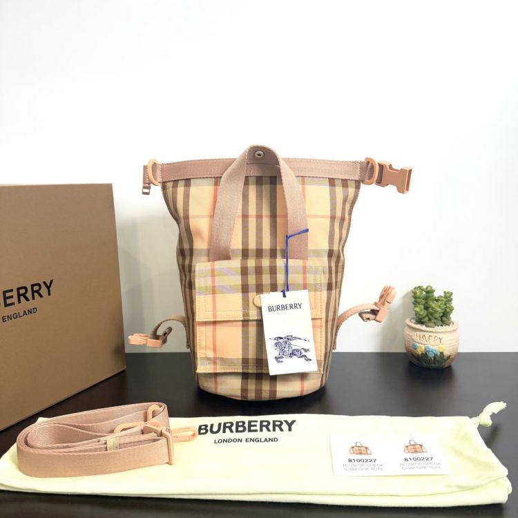 99新/博柏利/C12023431008/[PY1223B0023]