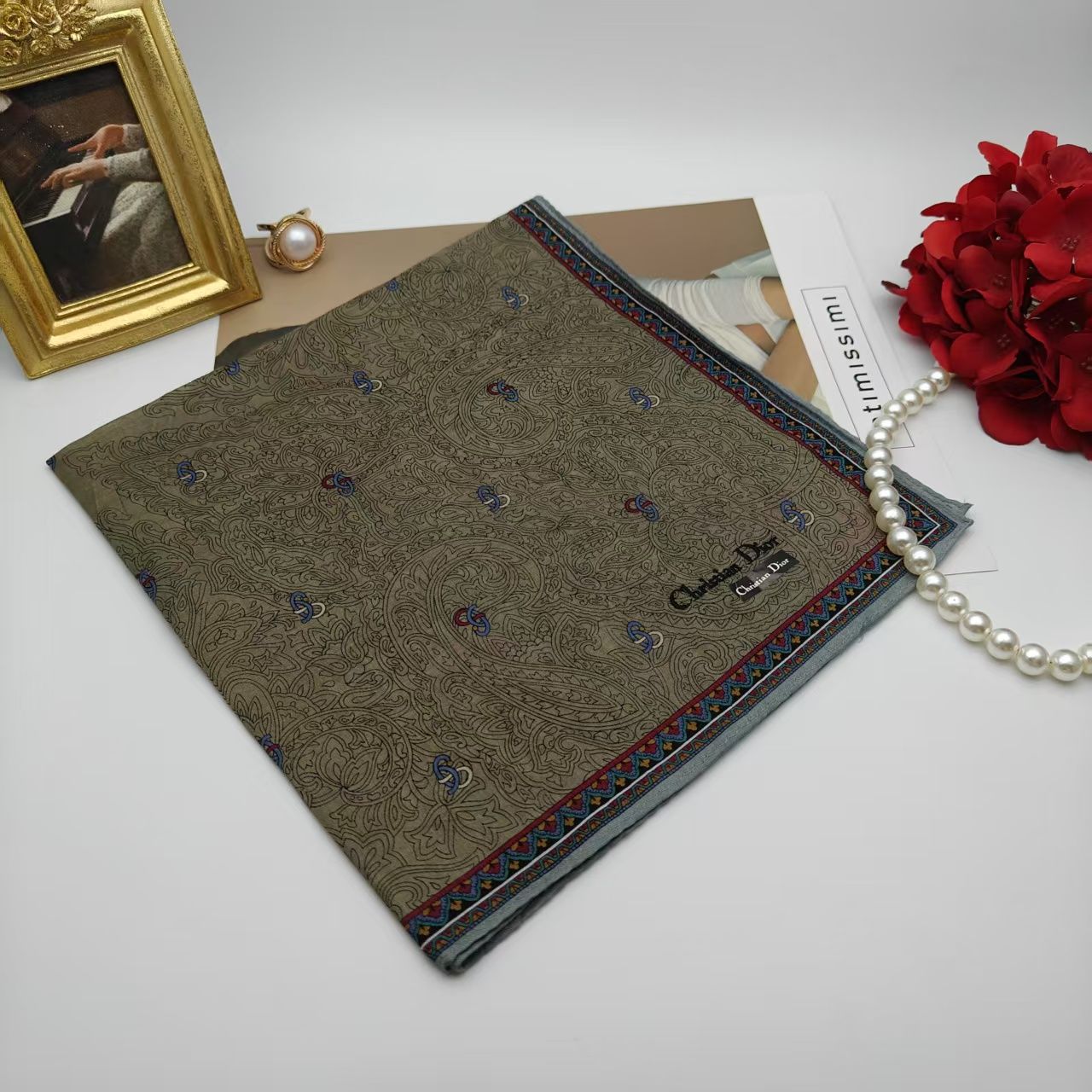 95新 DIOR/迪奥 海囤/迪奥/丝巾/yy05257
