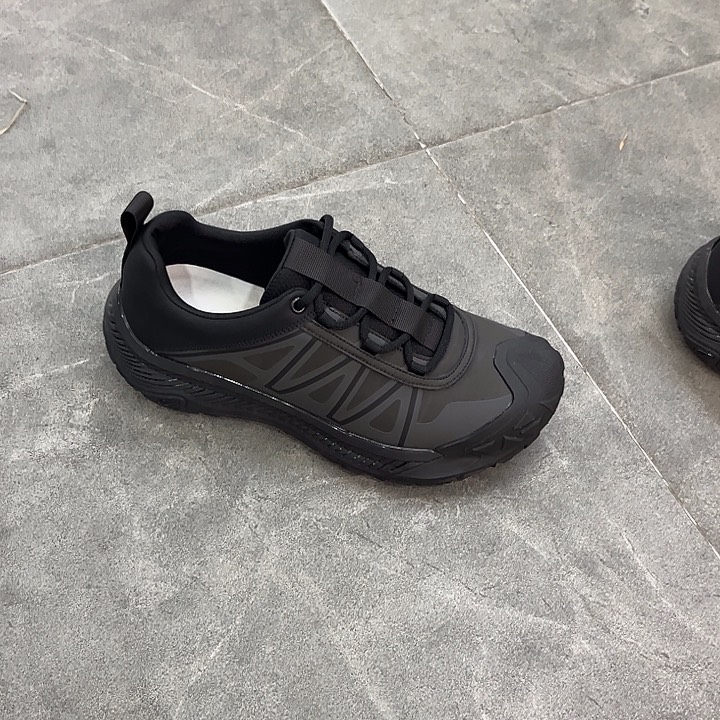 X43136Y黑灰41运动鞋