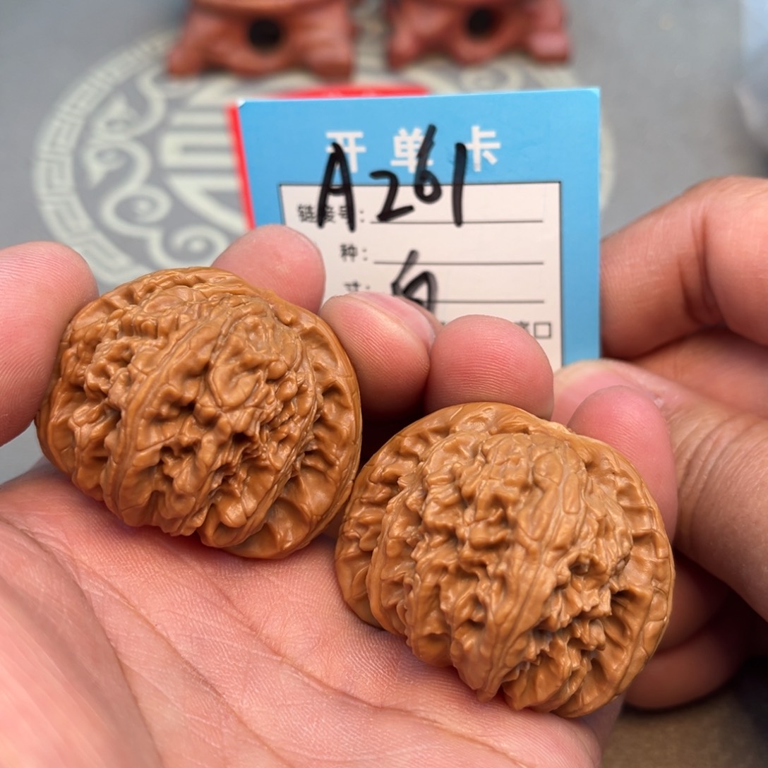 吊坠文玩核桃文玩