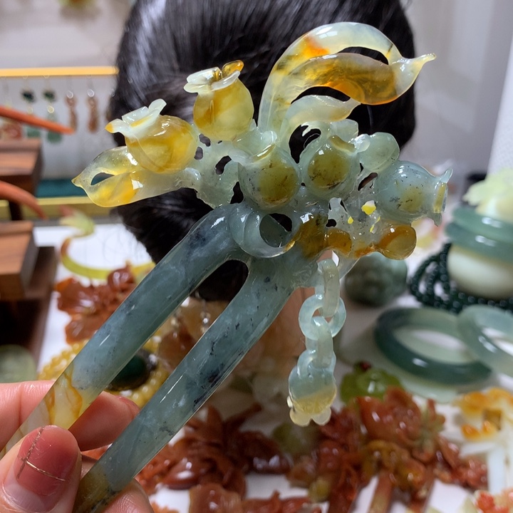 逸***瞳蛇纹石玉合金发饰