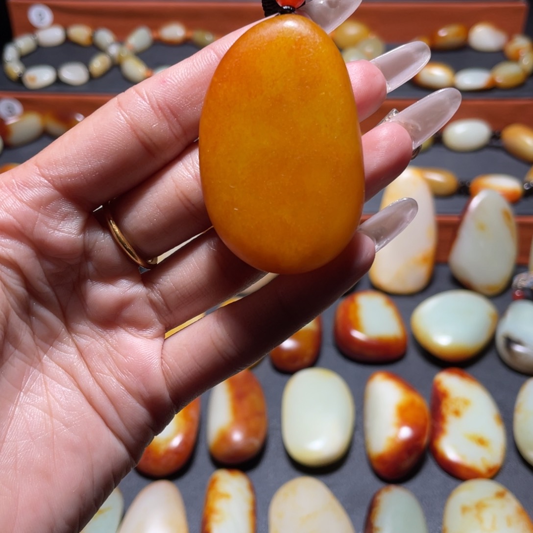 和田玉未镶嵌颈饰C****4