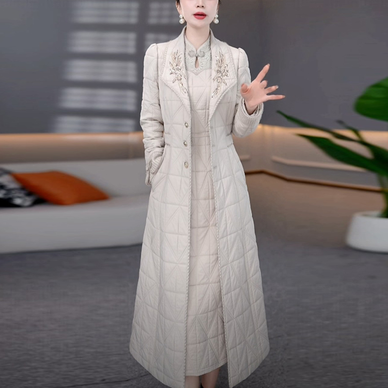 女士夹棉保暖连衣裙两件套冬季新款2025爆款时尚洋气显瘦套装裙子