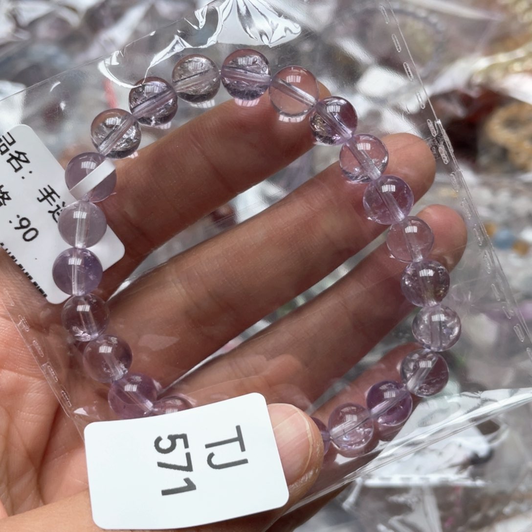 水晶多样性发一只未镶嵌