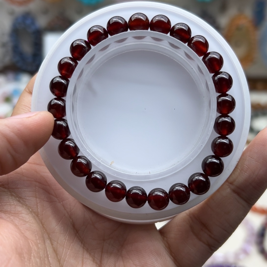 小***新水晶未镶嵌手链7.5咪酒红石榴石