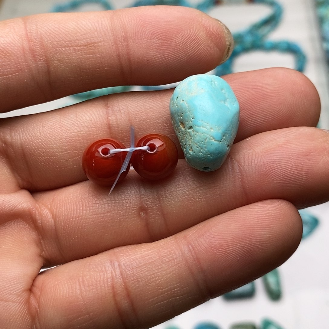 颈饰合金南红玛瑙