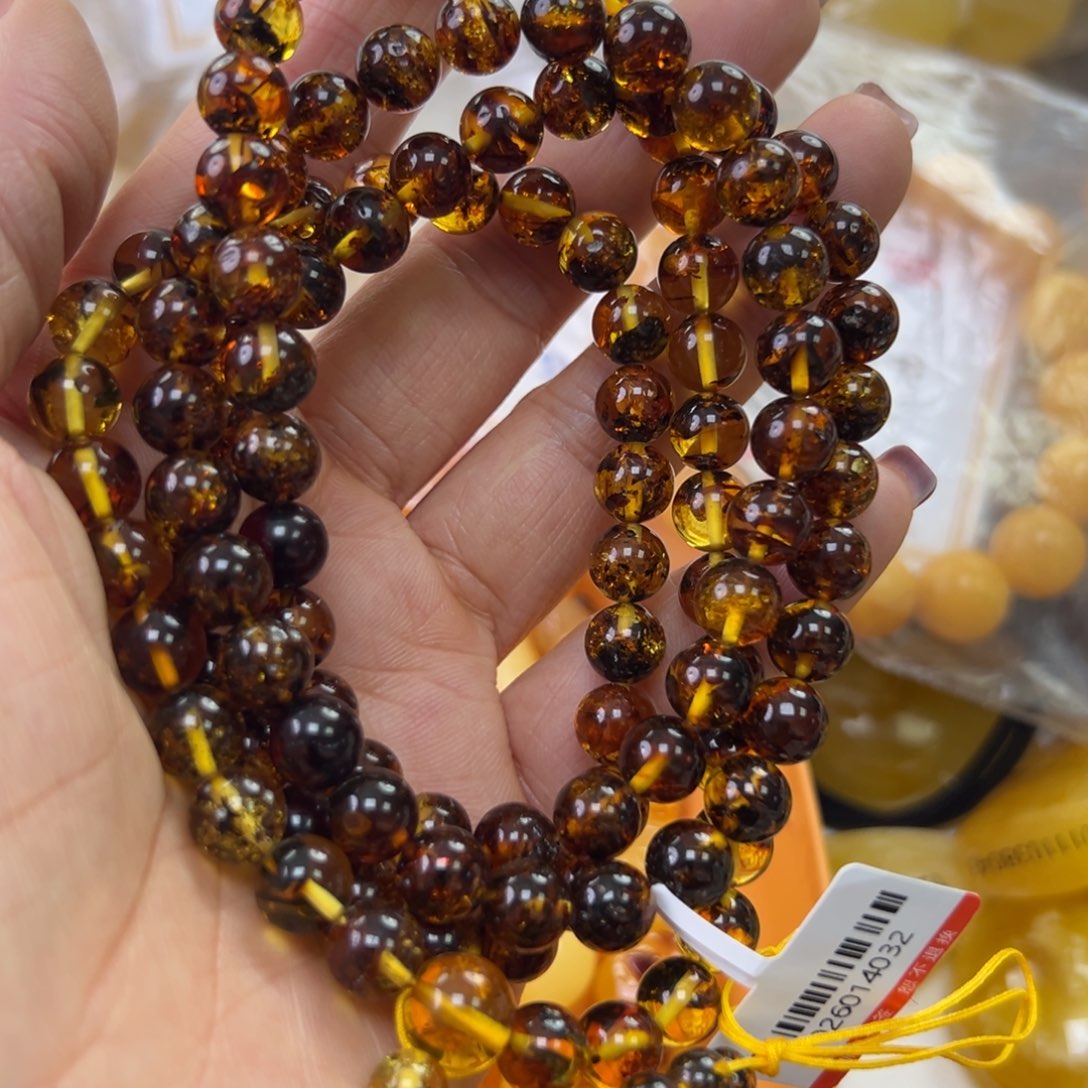 琥珀珠宝奇石未镶嵌