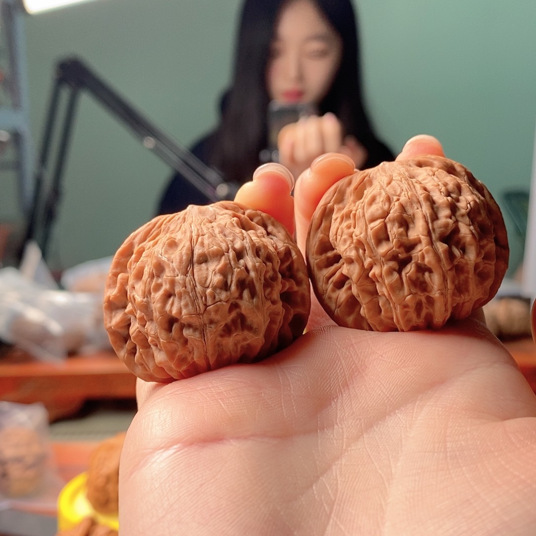 文玩核桃吊坠超磨盘
