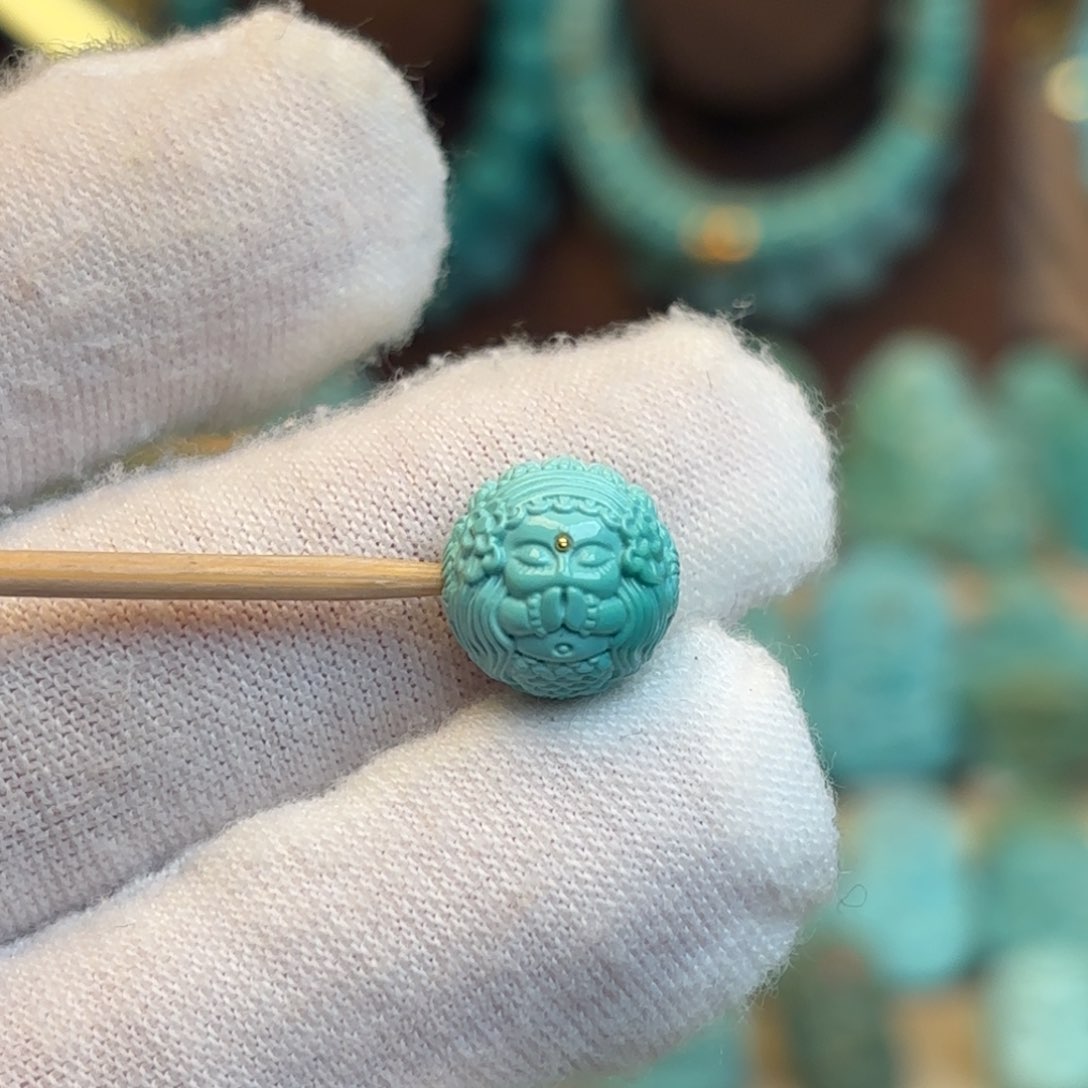 绿松石配饰未镶嵌