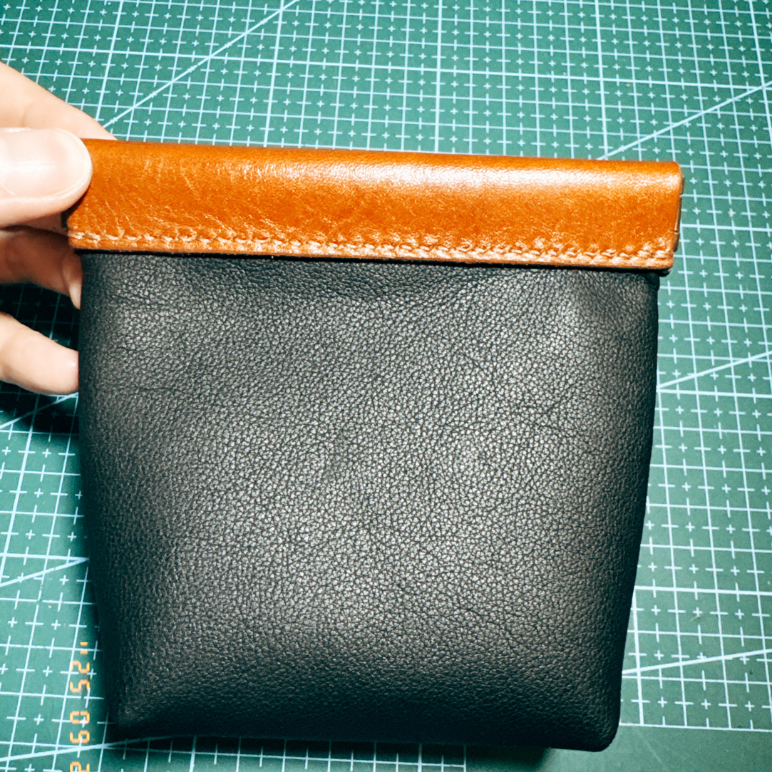 定制款-植鞣皮牛皮拼小粒纹马皮收纳袋、文玩包、化妆包