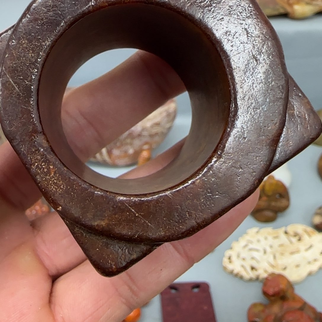 未镶嵌和田玉（糖玉）珠宝奇石