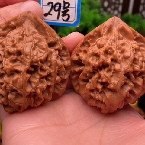 文玩核桃吊坠官帽52