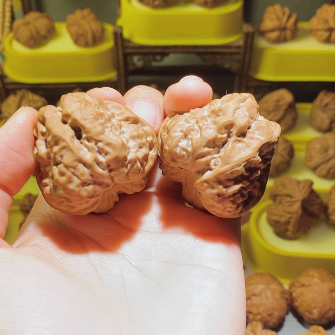 【闪购商品】文玩核桃吊坠蛤蟆头