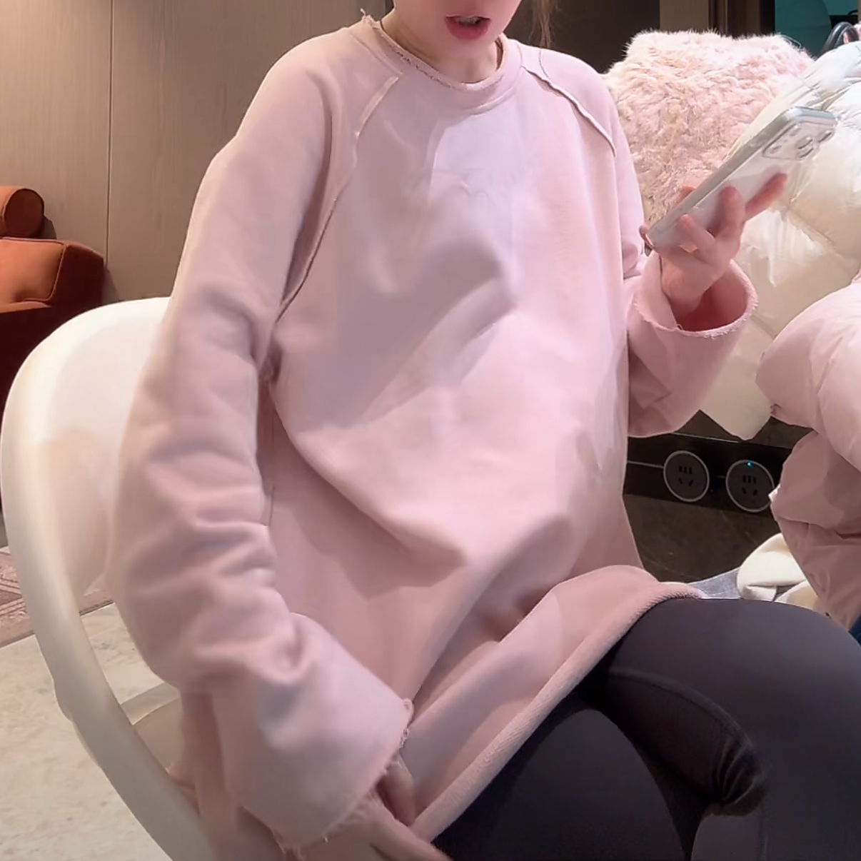 设计感毛边圆领慵懒中长款卫衣女2025新款秋冬时尚百搭长袖上衣