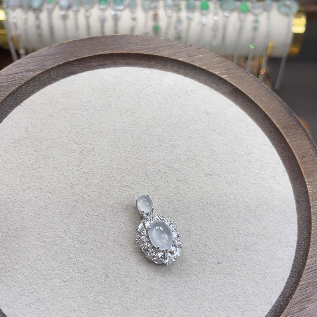 翡翠银S925镶嵌颈饰