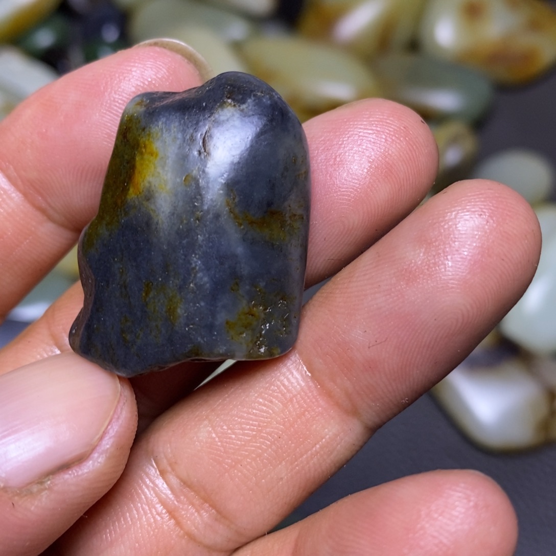 和田玉（糖玉）未镶嵌挂件