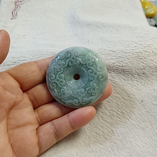 翡翠颈饰未镶嵌翡翠颈饰末镶嵌